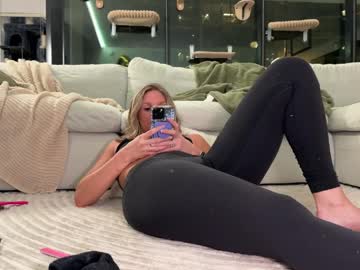 graciemae_baexx's chat room