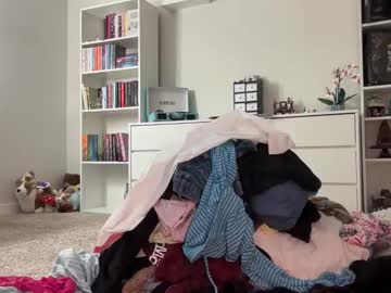 fantasyella's chat room