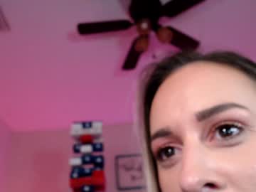 holihurricane's chat room