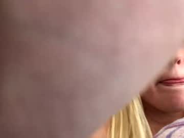 leiaac16's chat room