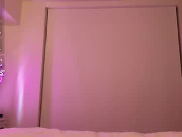 valerie_james3's chat room