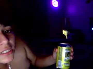 skinnyangel21's chat room