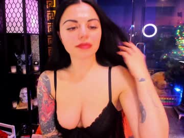 alma_pearl's chat room