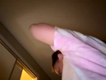 honeygirlox's chat room