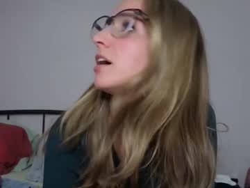 kaygraciee's chat room