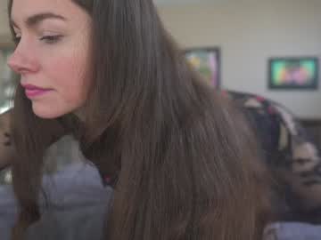 chroniclove's chat room