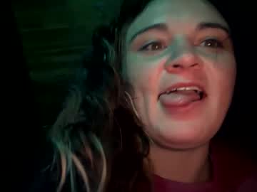 ike6oodnigh's chat room