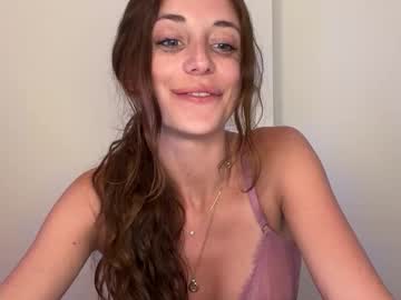 rileysmitheree's chat room