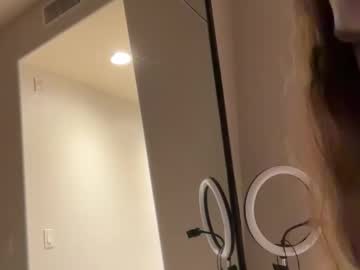 lunasnows's chat room