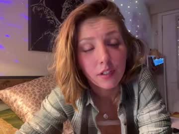 abbienextdoor's chat room