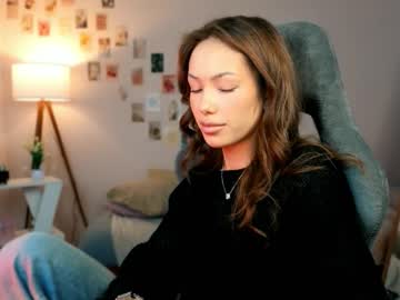 beverlyclub's chat room