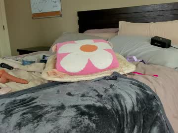 kyliebkillinit's chat room