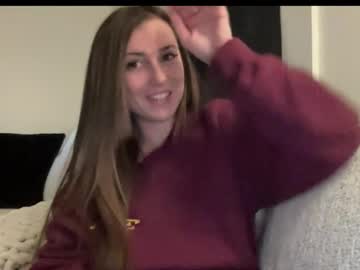 laylahlaylah1's chat room