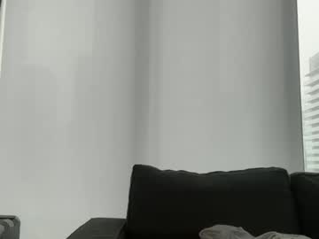 lightbluepufferfish's chat room