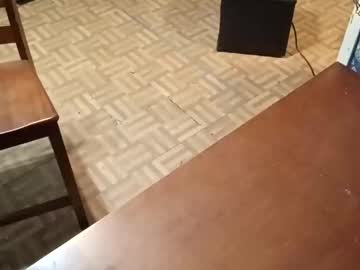 chloeseroticadventures's chat room