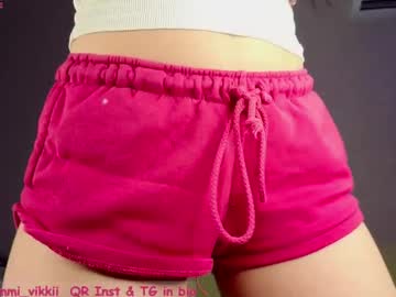 kimmi_vikkii's chat room