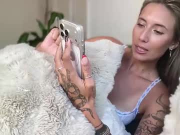 taylorslittlekingdom's chat room