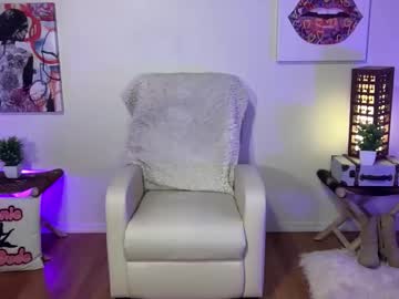 bunnieandthedude's chat room