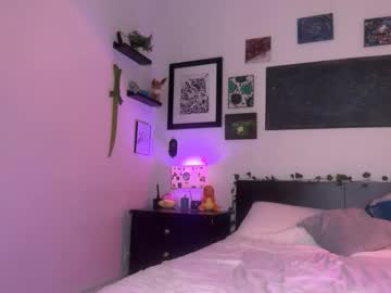 miamoorexo's chat room