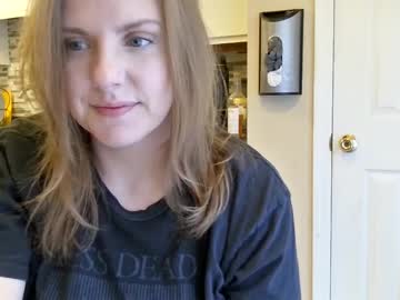 tinywithtiddies's chat room