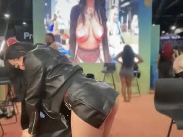 _natycutei19's chat room