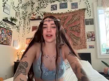 hannahtaylorr's chat room