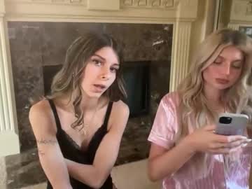 clairewalkerr's chat room