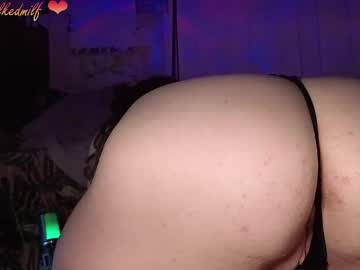 milkedmilf's chat room