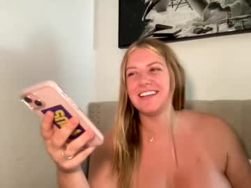 allyanalangel's chat room