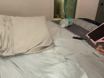 straightoutthetrailer's chat room