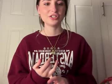 fantasyella's chat room