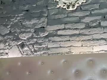 vixvixenn's chat room