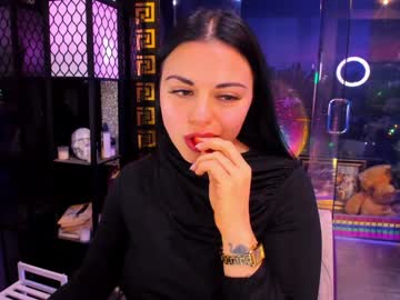 alma_pearl's chat room