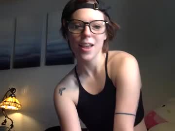 cindy_loo_hoops's chat room