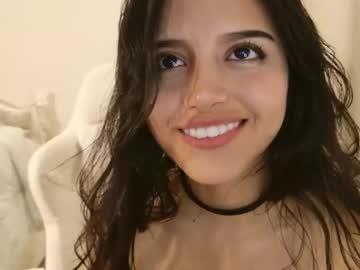 elisparadisex's chat room