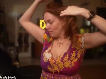 tinatopp's chat room