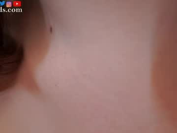 serareads's chat room