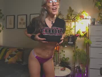 sunnie_dayz's chat room