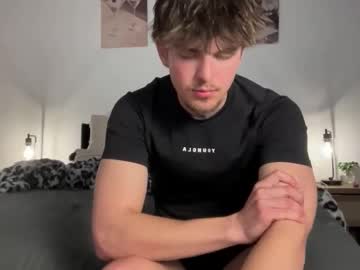 thekiraskys's chat room