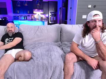 ariporterxxx's chat room