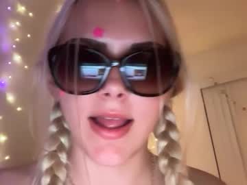 stella1005's chat room