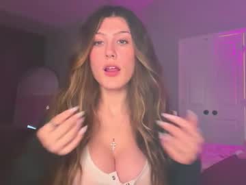 briadominick's chat room