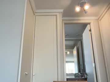 emmababy2322's chat room