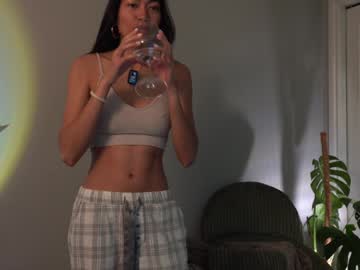 littlemiss_kira's chat room