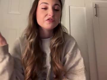 fantasyella's chat room