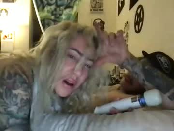 paigesixx_charlievicious's chat room