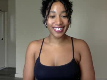 gyalxoxo's chat room