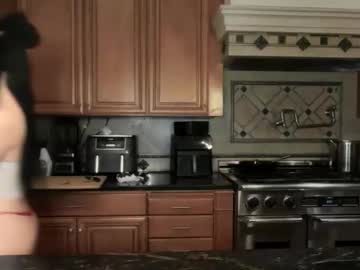 kendallmonroee's chat room