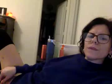 sweetriddance's chat room