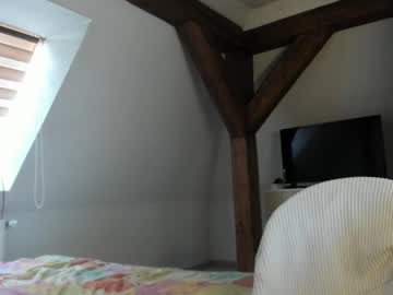 adventurina's chat room